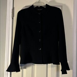 50% off sale🥂 Escada black wool jacket bell sleeve
